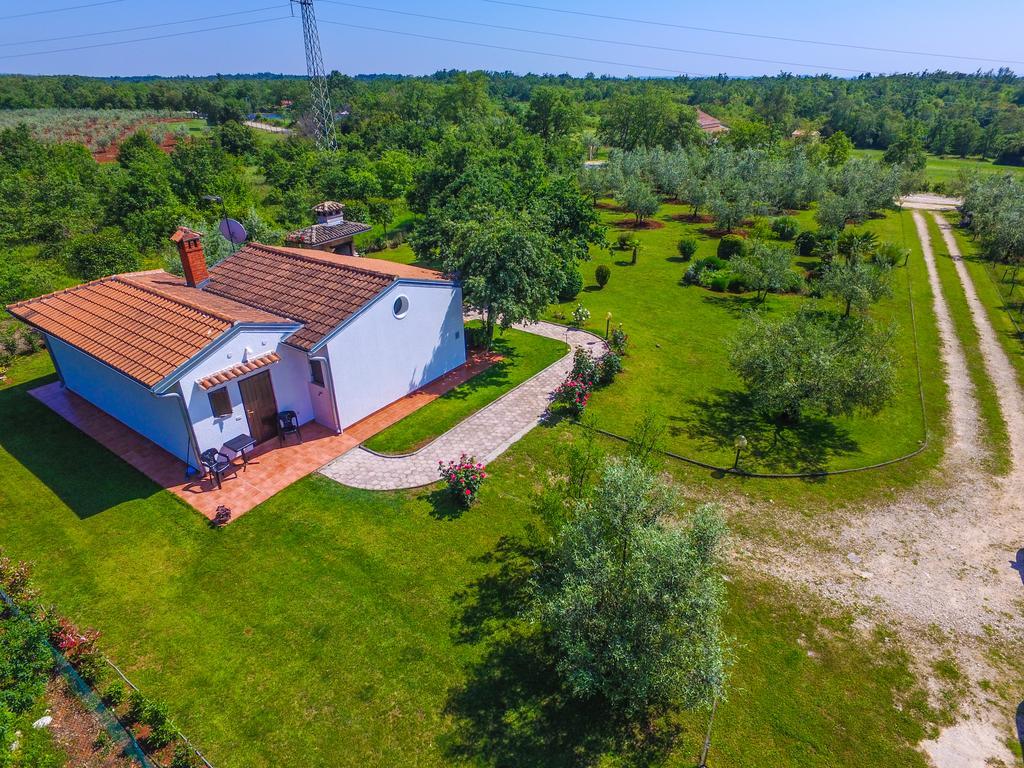 Holiday Home Sergo Porec Luaran gambar