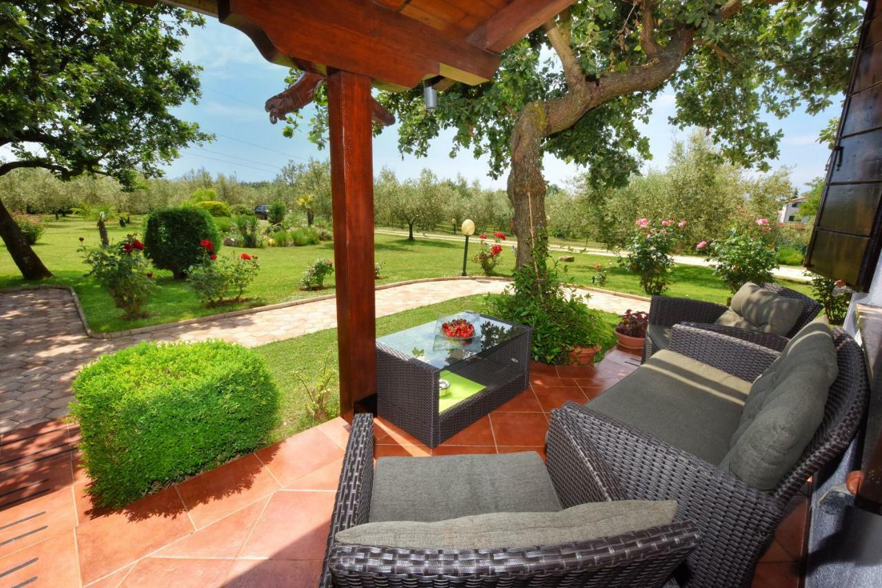 Holiday Home Sergo Porec Luaran gambar