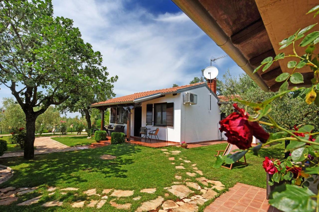 Holiday Home Sergo Porec Luaran gambar