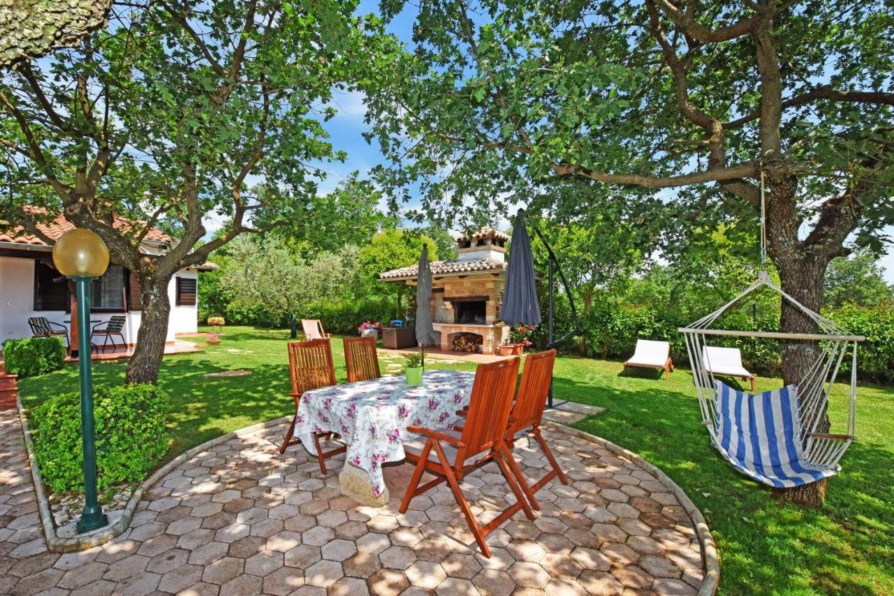 Holiday Home Sergo Porec Luaran gambar